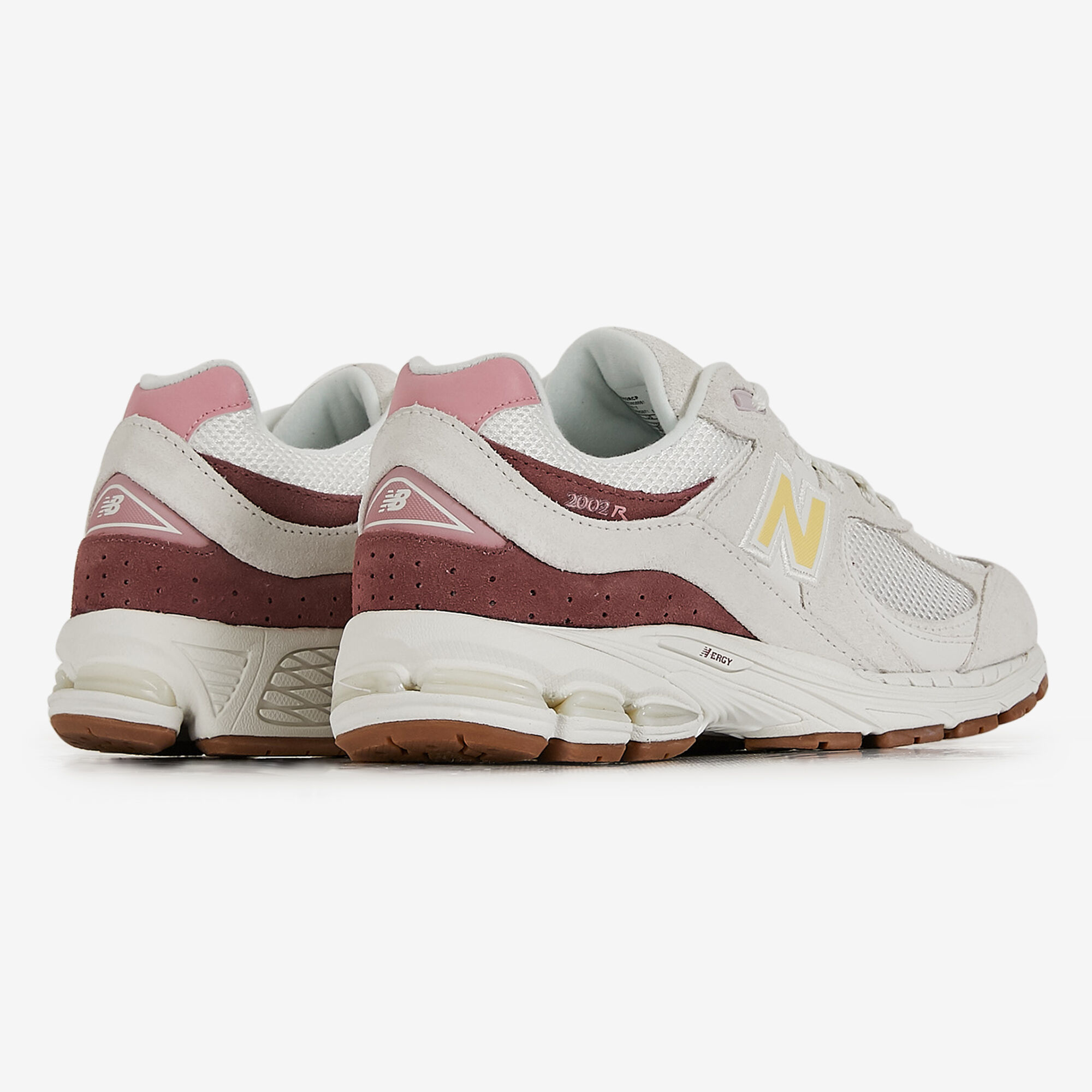 NEW BALANCE 2002R ECRU BURGUNDY PINK SNEAKERS WOMEN Courir