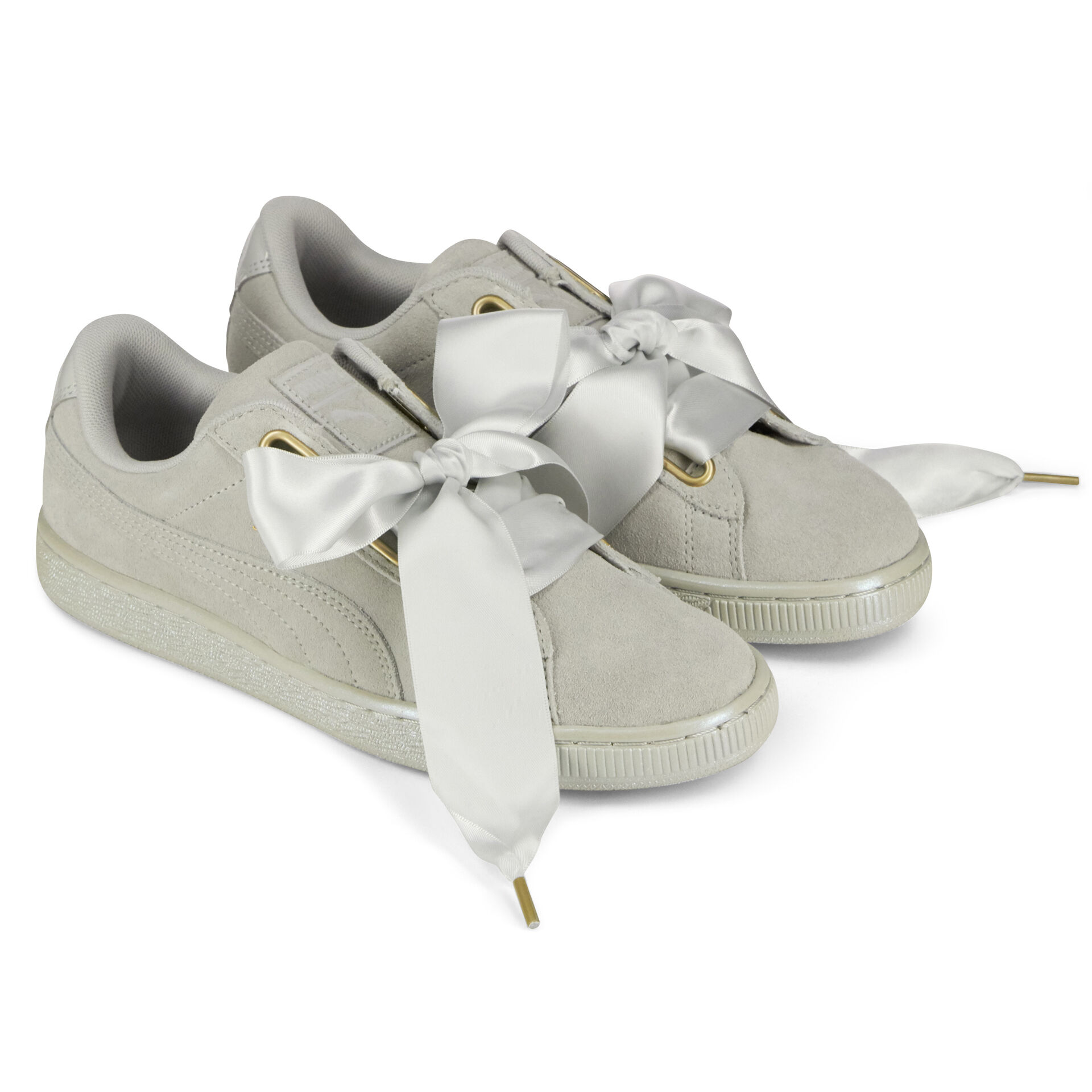 puma suede gris heart puma suede gris heart
