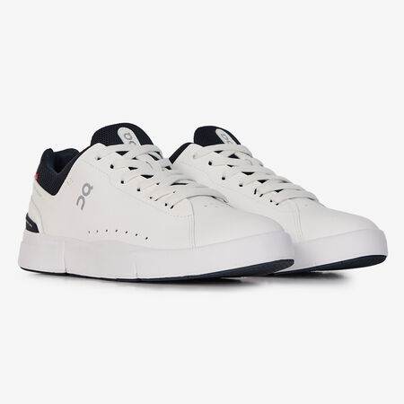 ON RUNNING THE RODGER ADVANTAGE WHITE/NAVY BLUE MEN