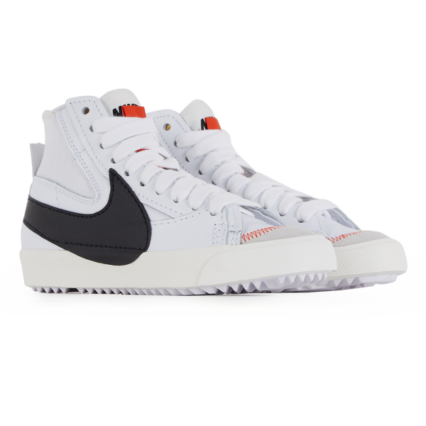 NIKE BLAZER MID 77 JUMBO WHITE BLACK SNEAKERS WOMEN Courir