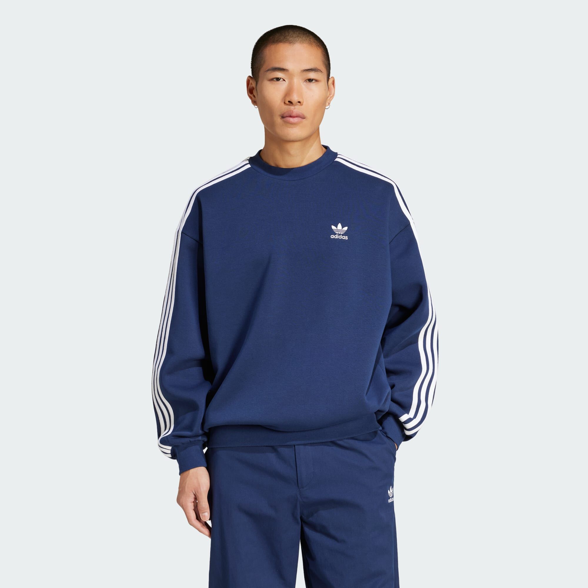 ★adidas★ Oversized crew sweatshirt night indigo ADIDAS ORIGINALS Adicolor Oversized Crew Sweatshirt Night
