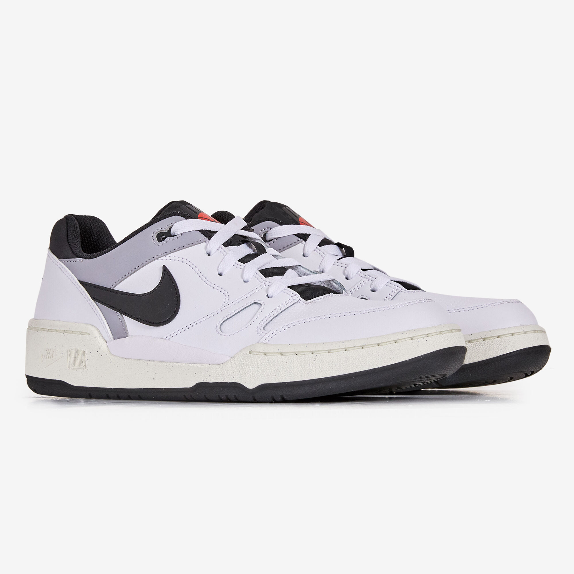 NIKE FULL FORCE LOW WHITE BLACK SNEAKERS MEN Courir