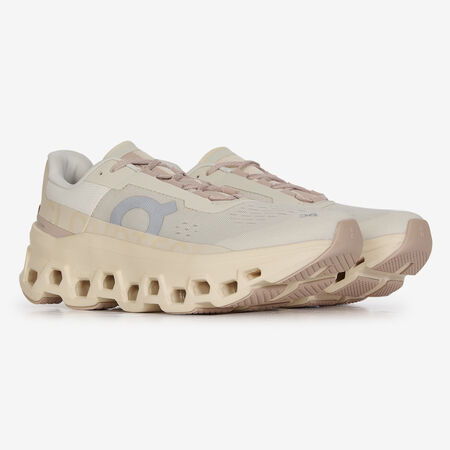 ON RUNNING CLOUDMONSTER PINK WOMEN