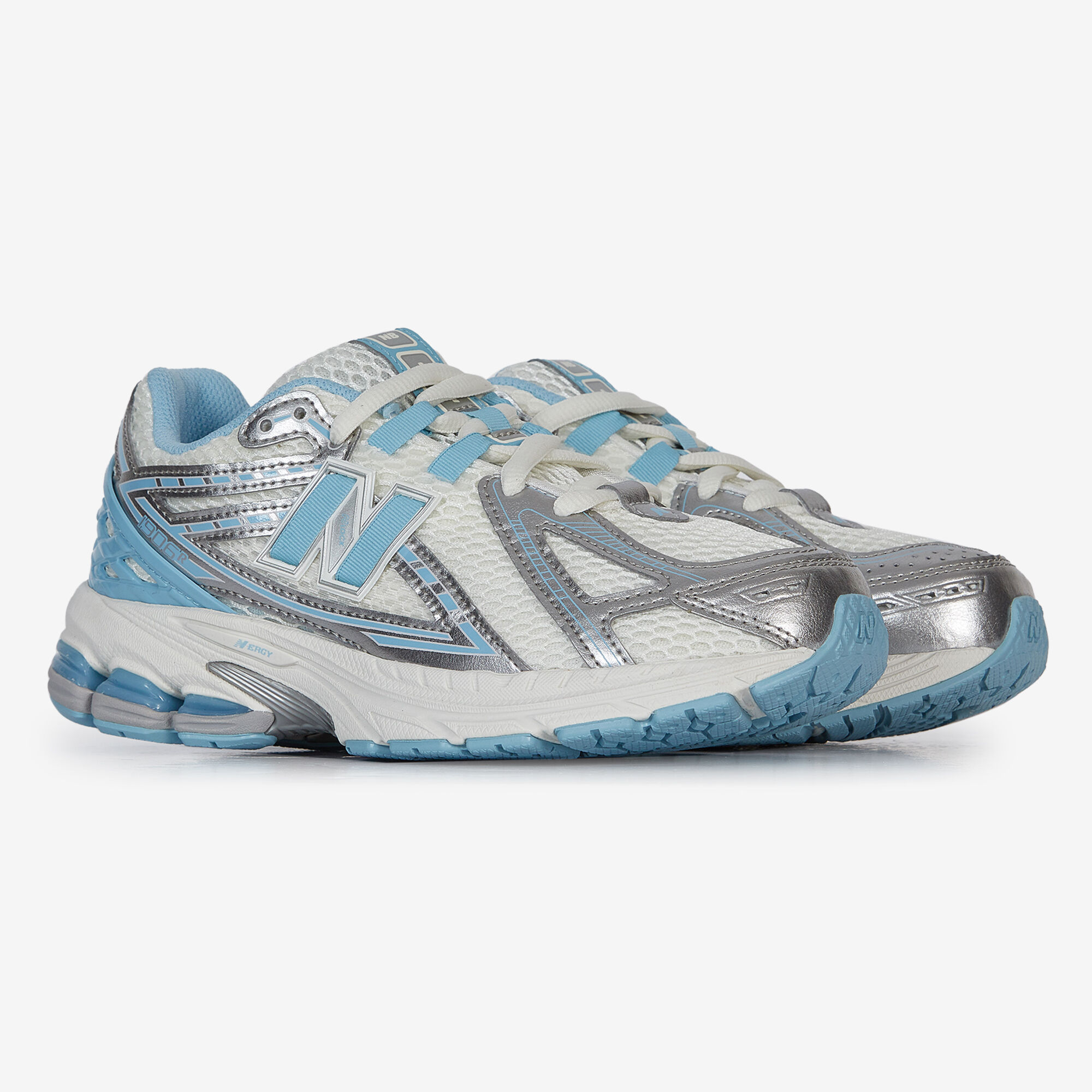 New balance Sneakers Baskets Streetwear Courir