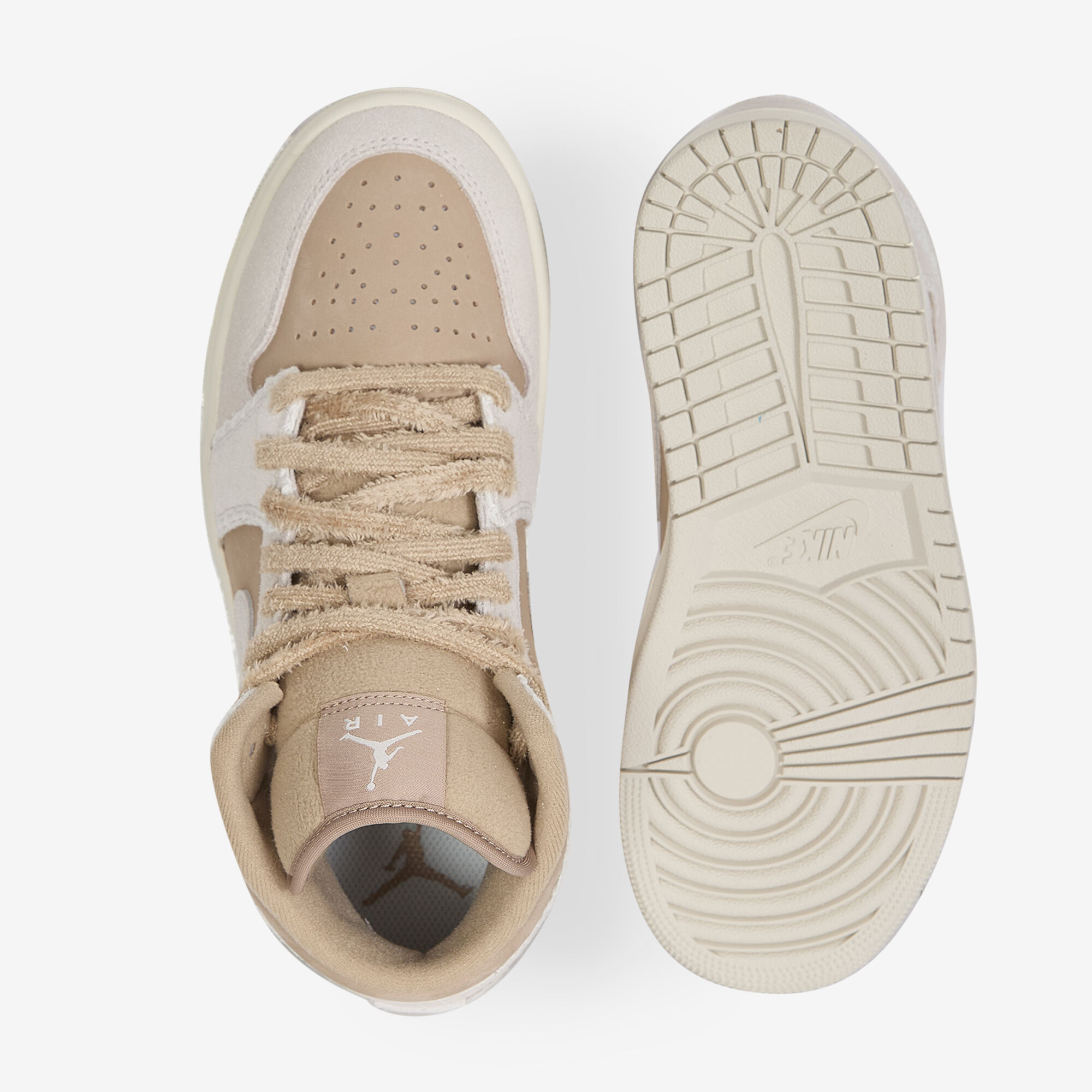 Air Jordan 1 Mid Fur - vue 3