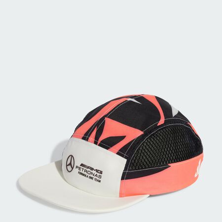 ADIDAS PERFORMANCE Casquette cinq panneau graphisme pack été Mercedes - AMG Petronas Formula One Team Off White / Aurora Ruby / Turbo / Black MIXTE
