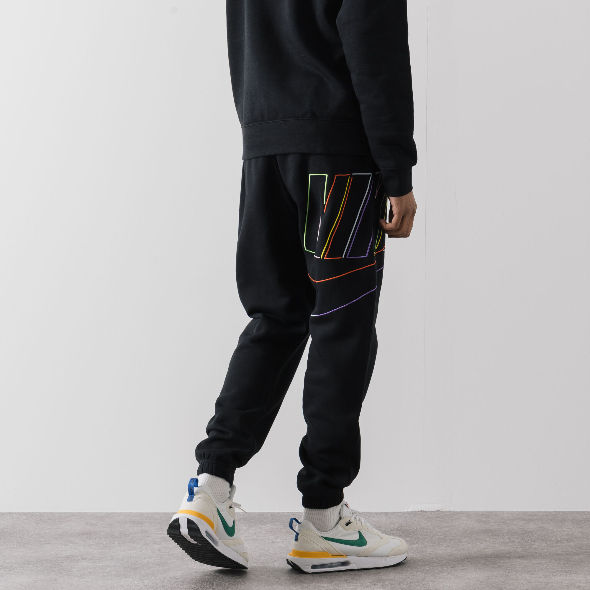 Nike club jogger pants outlet