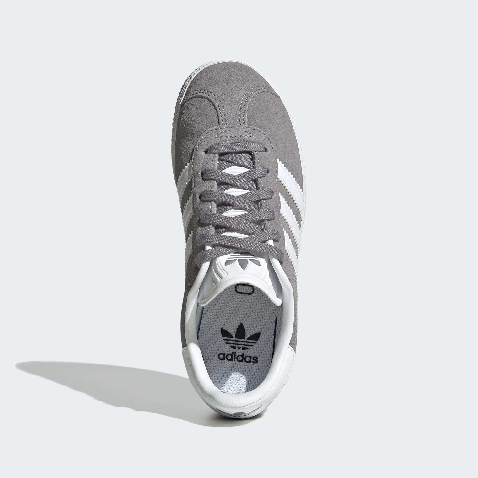 Adidas gazelle trainers grey cloud white gold metallic hot sale