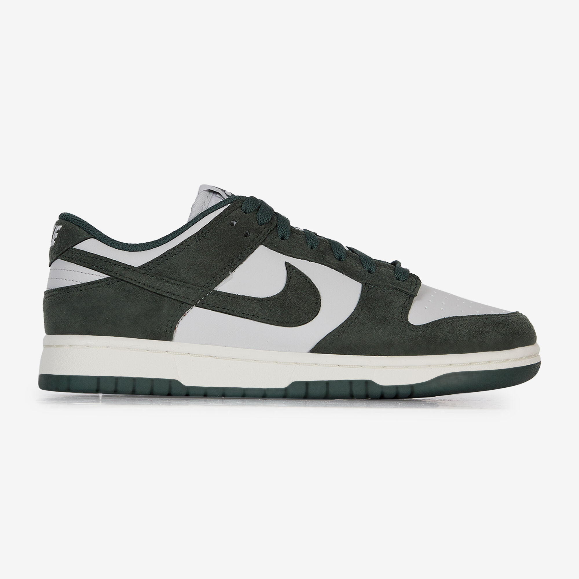 NIKE DUNK LOW VERT GRIS SNEAKERS FEMME LACETS Courir