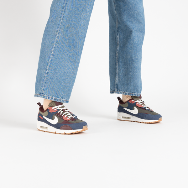 Nike air max futura top 200