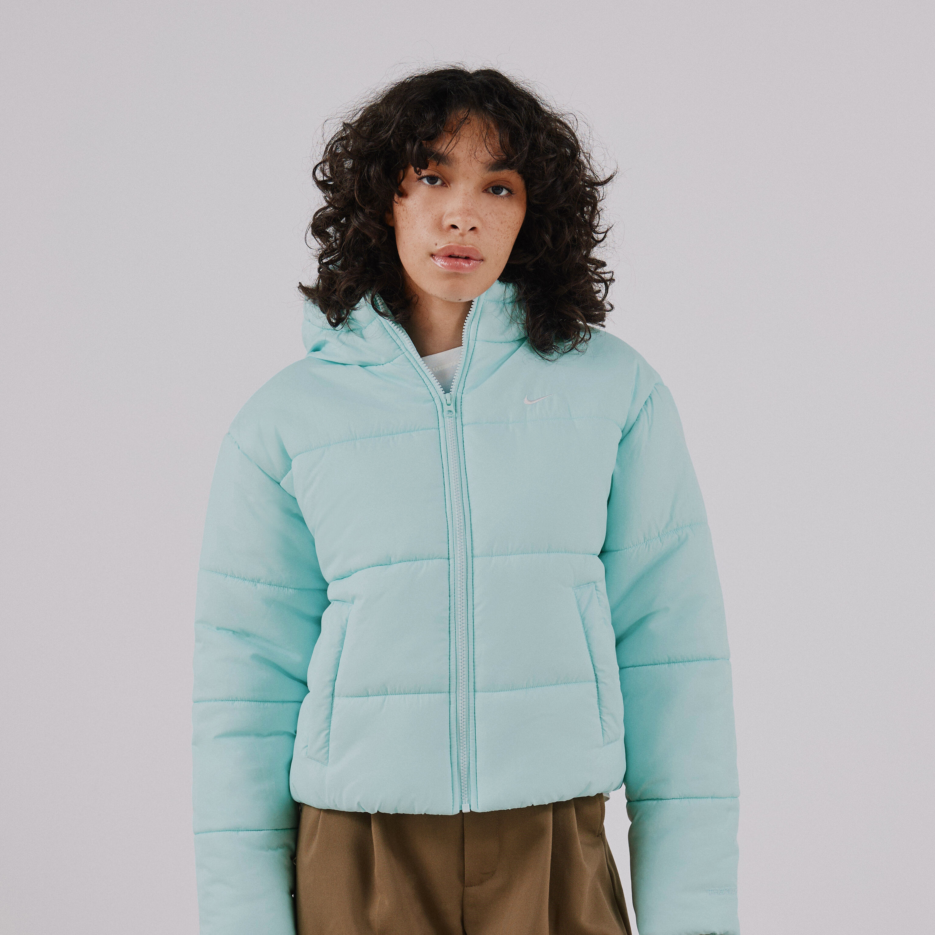 NIKE DOUDOUNE PUFFER SKY BLUE JACKETS WOMEN Courir