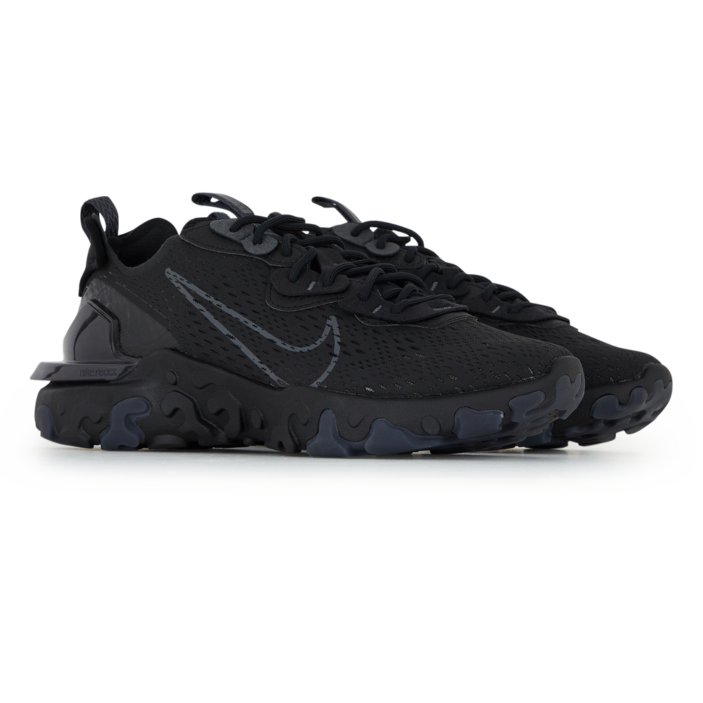 NIKE REACT VISION BLACK SNEAKERS MEN Courir