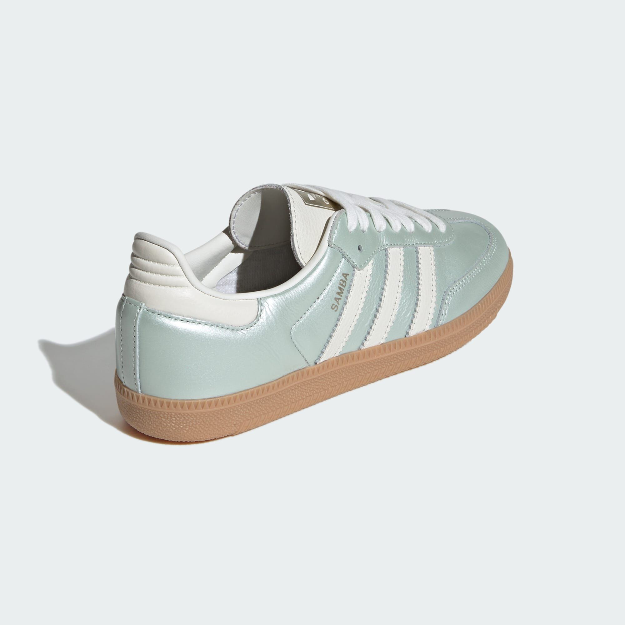 ADIDAS ORIGINALS Samba OG Shoes Linen Green Met. Off White Cyber Metallic SNEAKERS WOMEN Courir