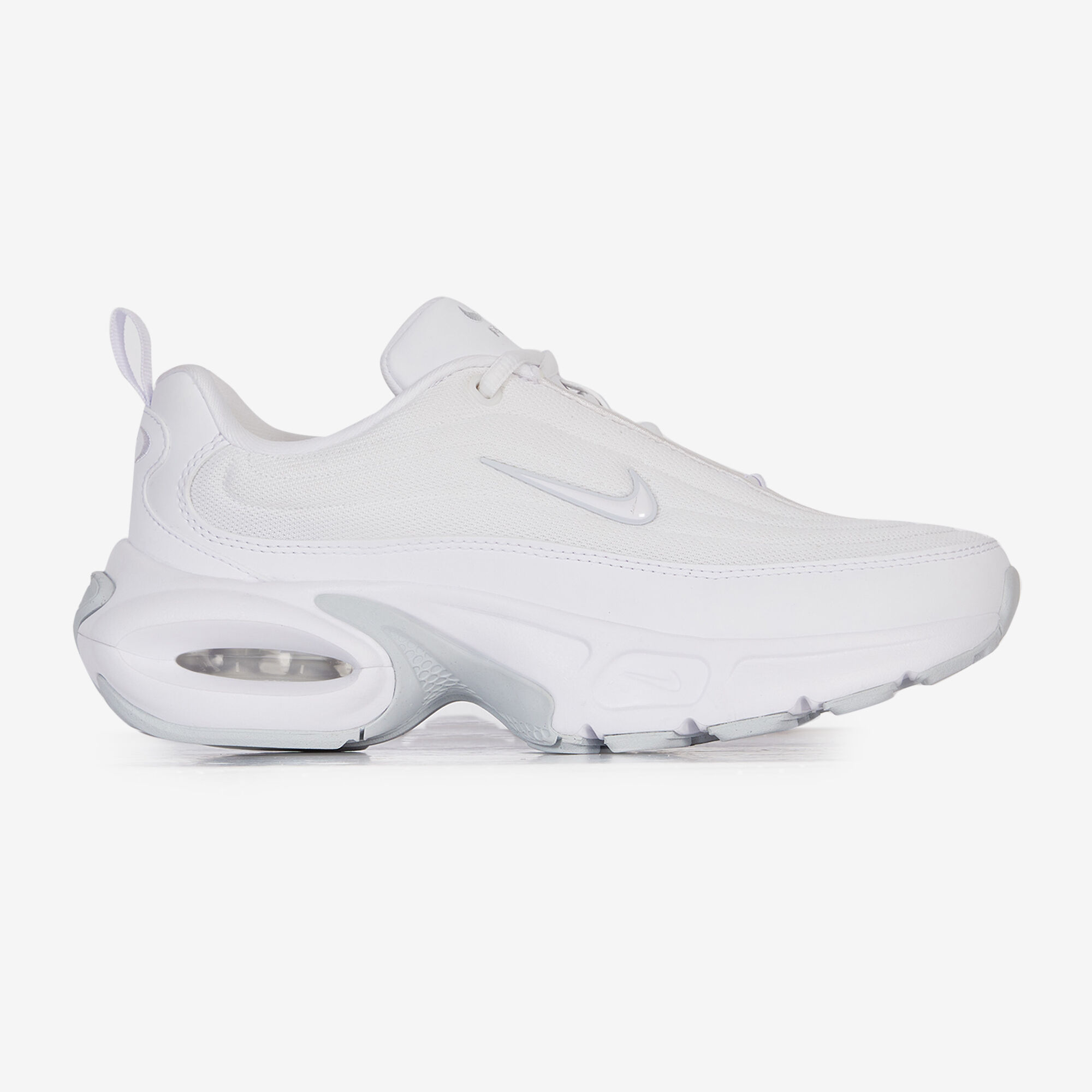 Baskets Vetements Streetwear NIKE air max pour FEMME Collections 2024 Courir