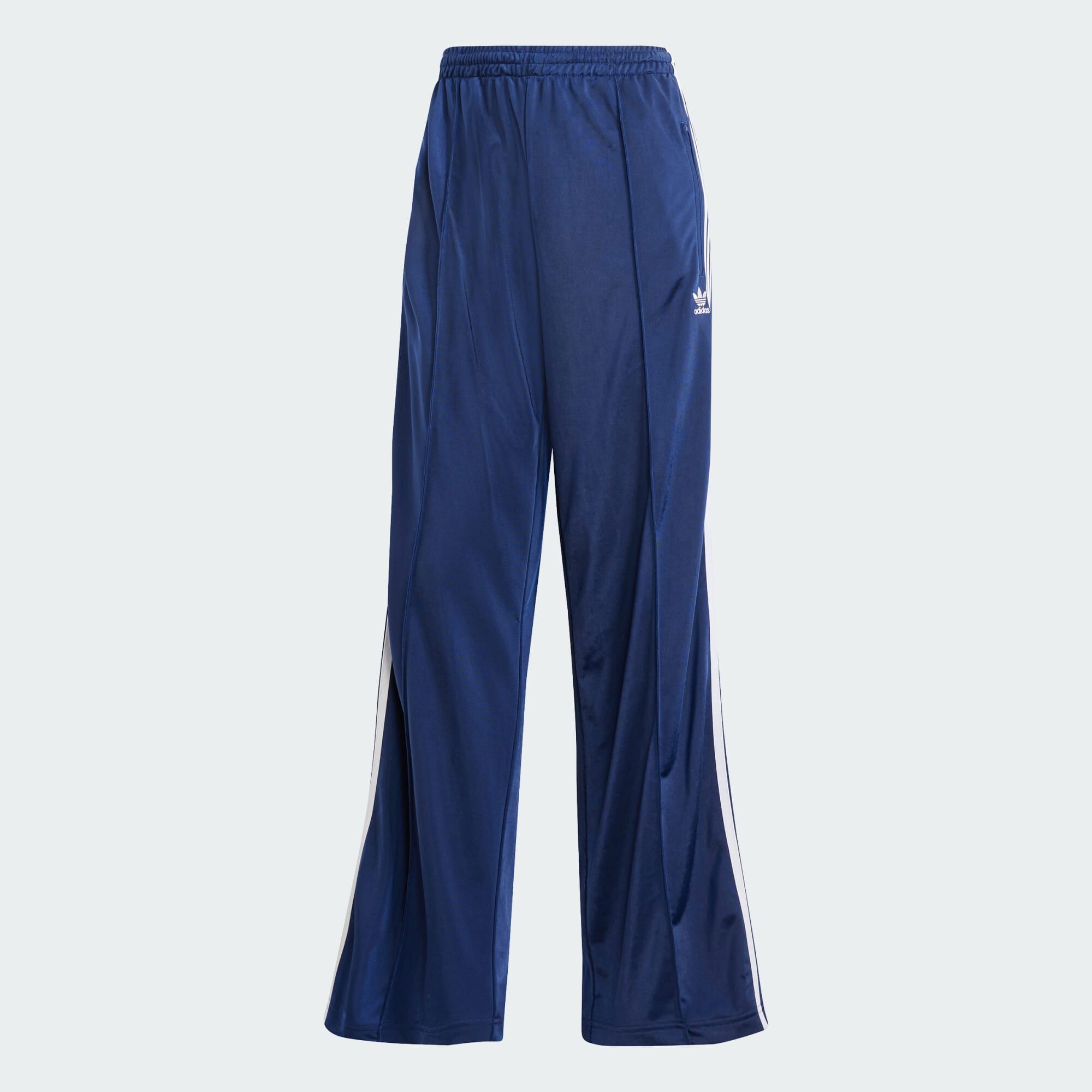 Loose hot sale adidas sweatpants