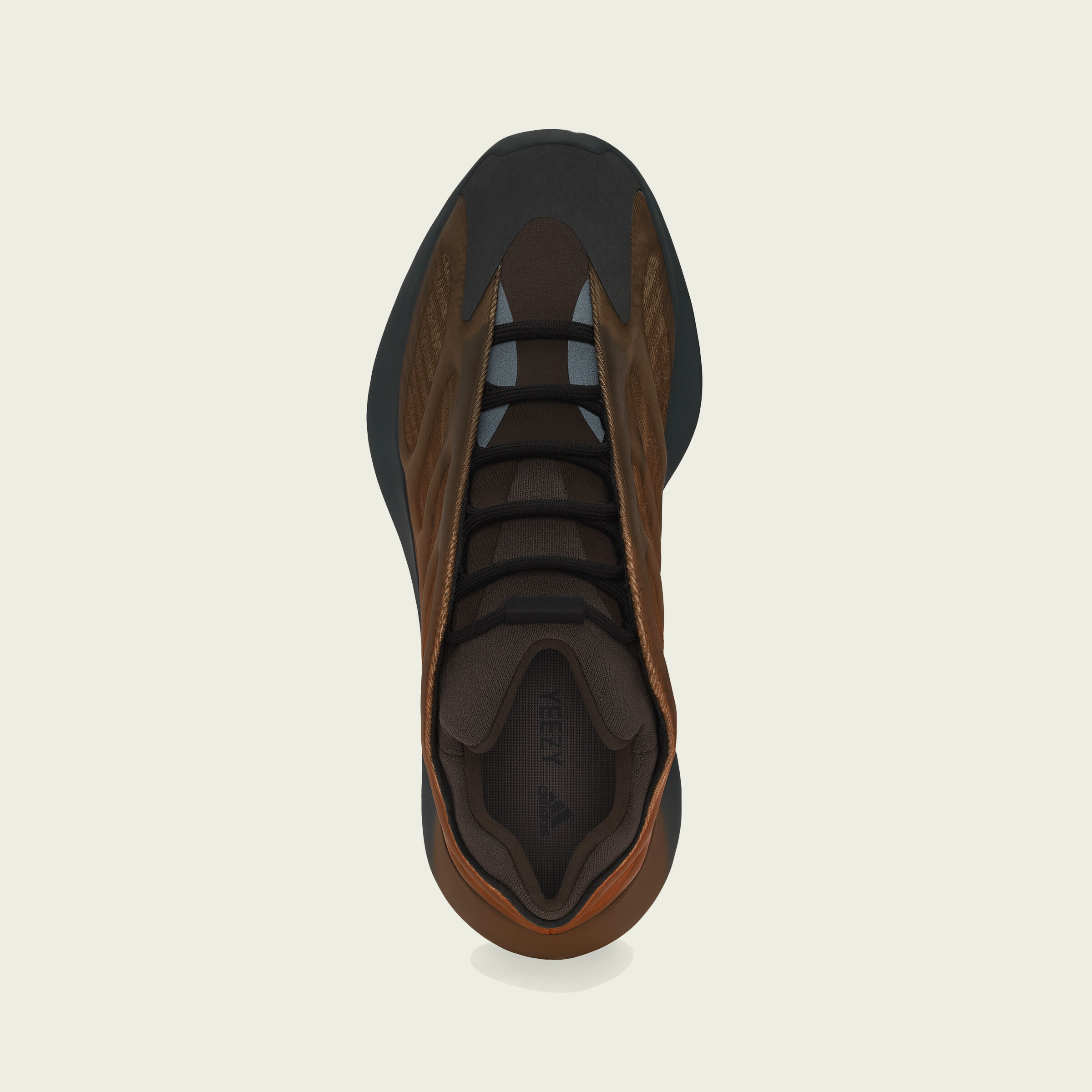 Yeezy sales 700 courir