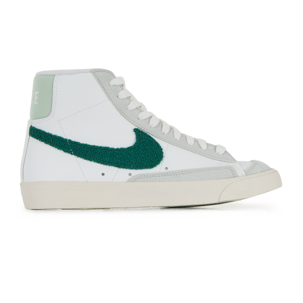 Nike blazer mid vintage verte hotsell