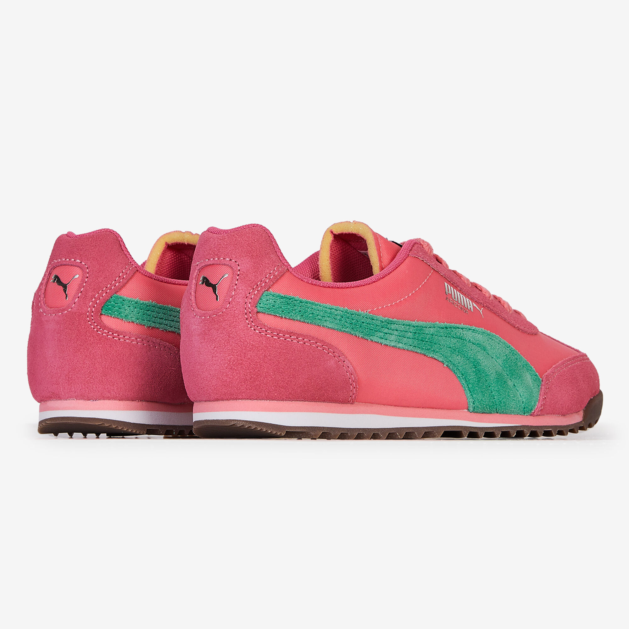 Pink roma puma deals