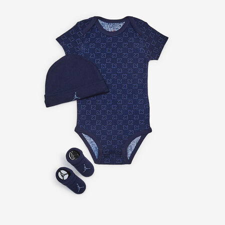 JORDAN 3 PC SET BODYSUIT HAT BOOTIE MONOGRAM MA BABIES