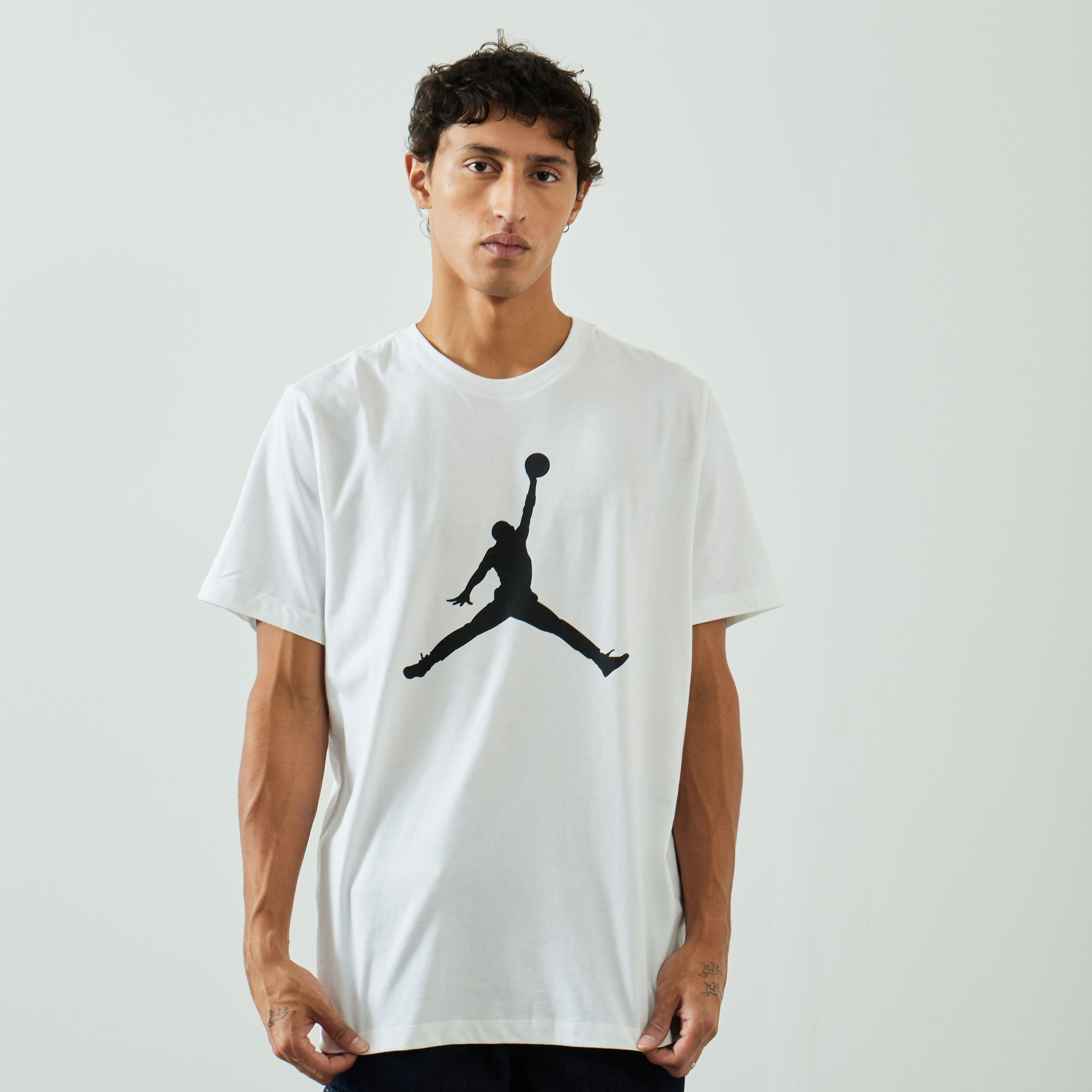 Air jordan t shirts deals