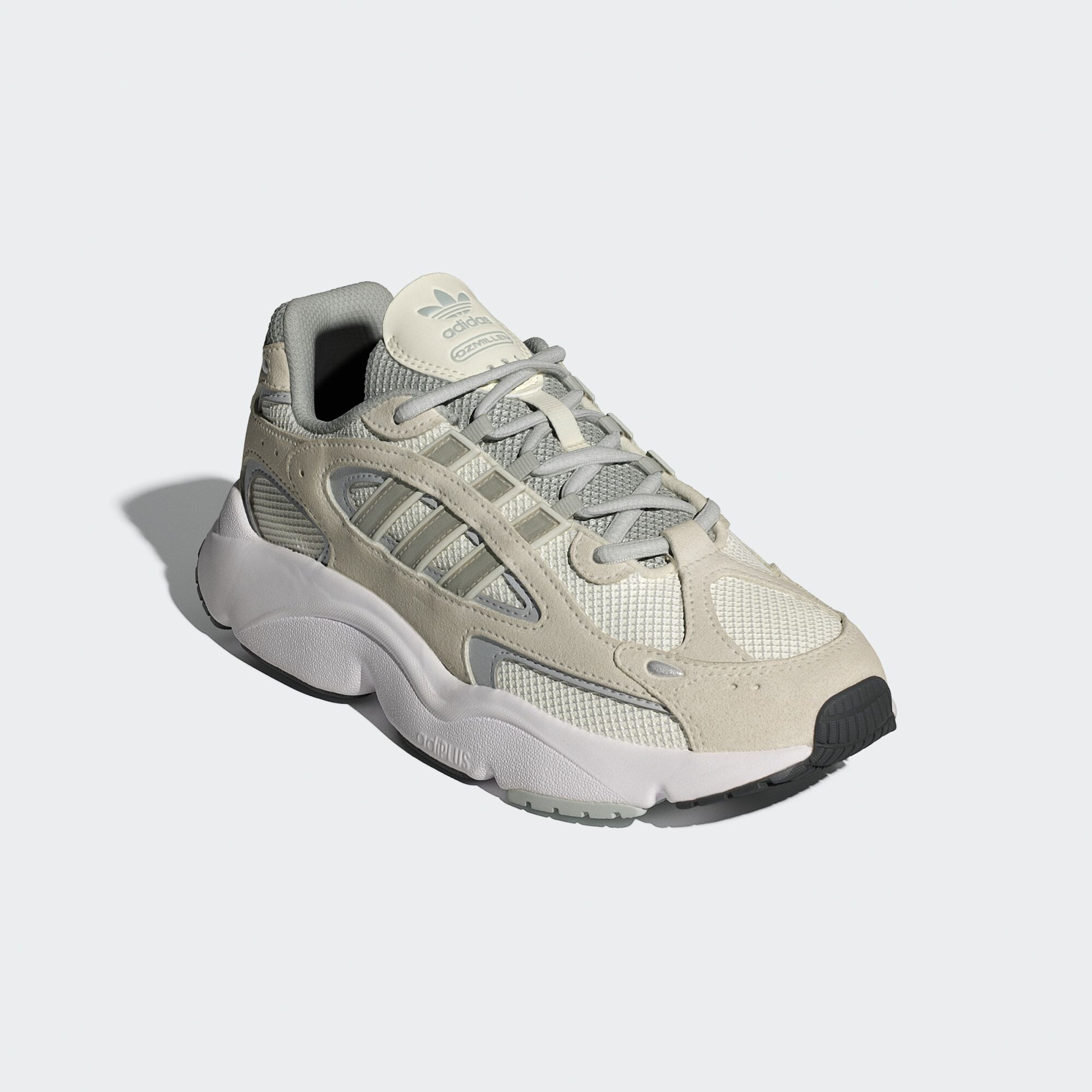 Courir breazy yeezy static