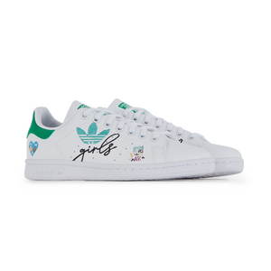 قطع غيار ديلونجي Sneakers et baskets ADIDAS ORIGINALS STAN SMITH - jusqu'à -50 ... قطع غيار ديلونجي
