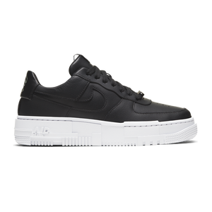 Nike AIR FORCE 1 : baskets et sneakers | Courir.com Nike AIR FORCE 1 : baskets et sneakers | Courir.com