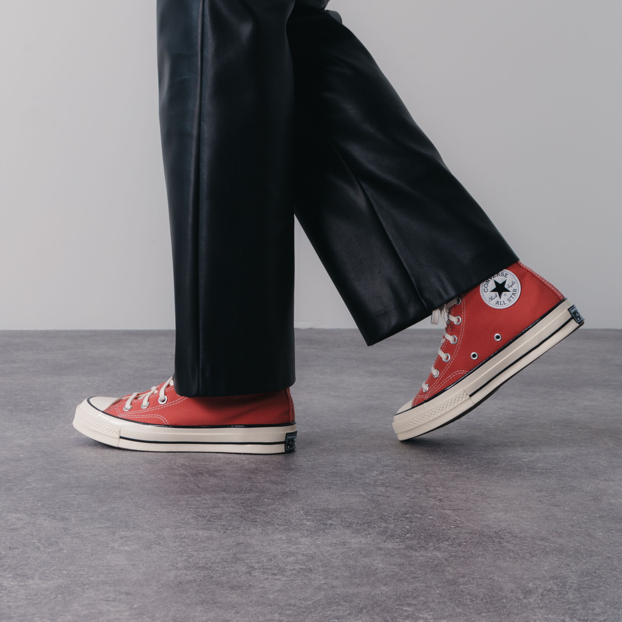 CONVERSE CHUCK 70 HI ROUGE SNEAKERS FEMME Courir
