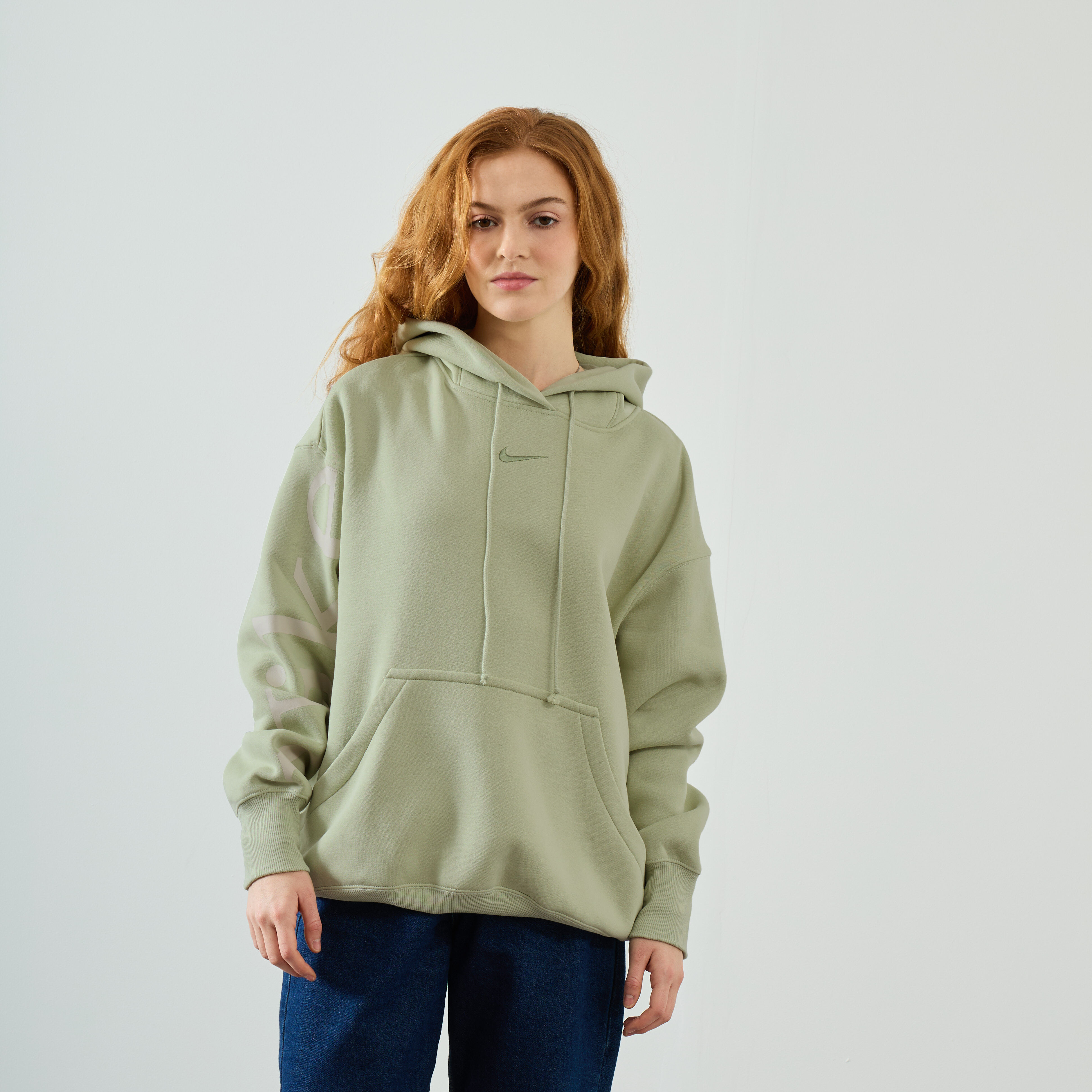 NIKE HOODIE AIR CENTERED LOGO VERT SWEAT FEMME Courir