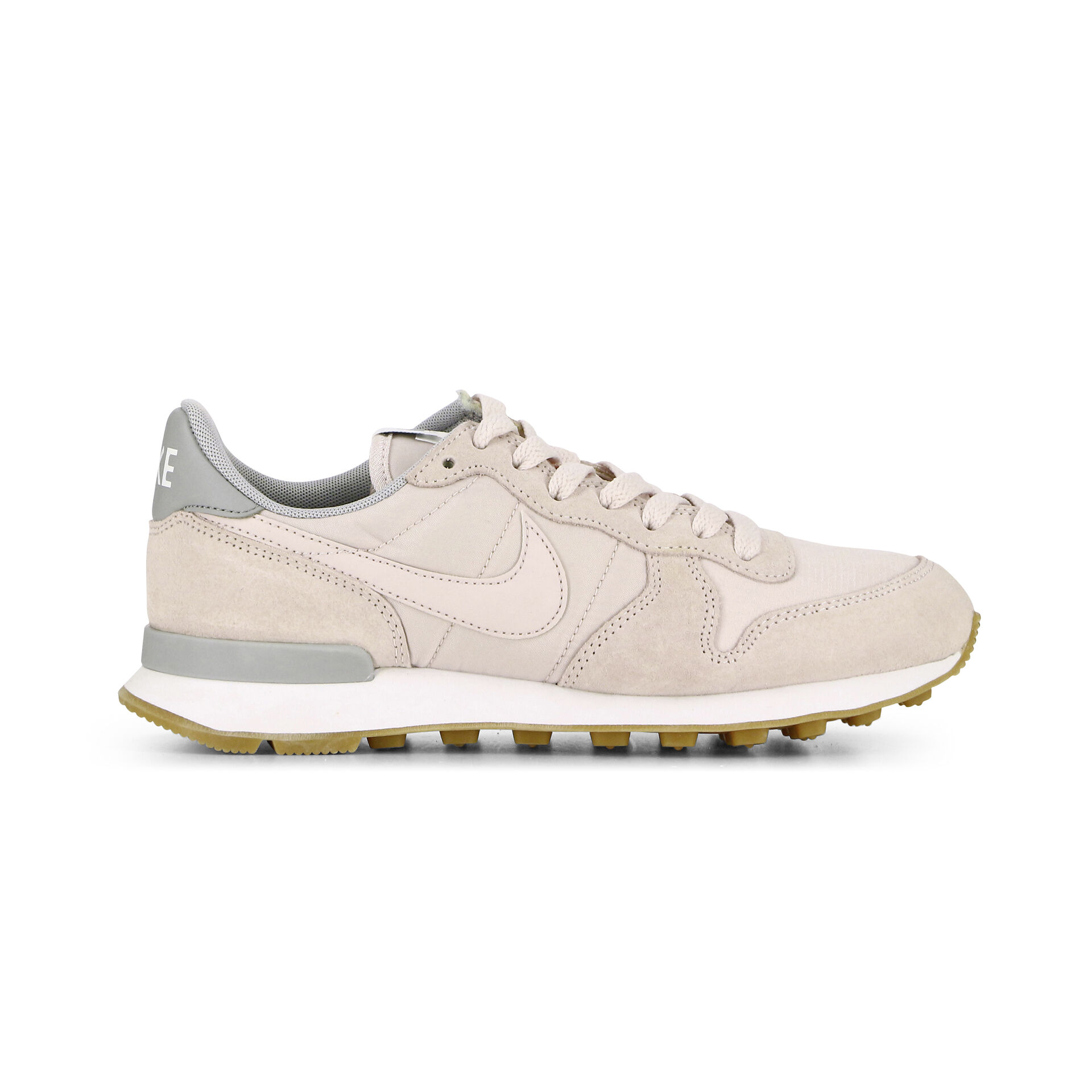 nike internationalist femme beige et or