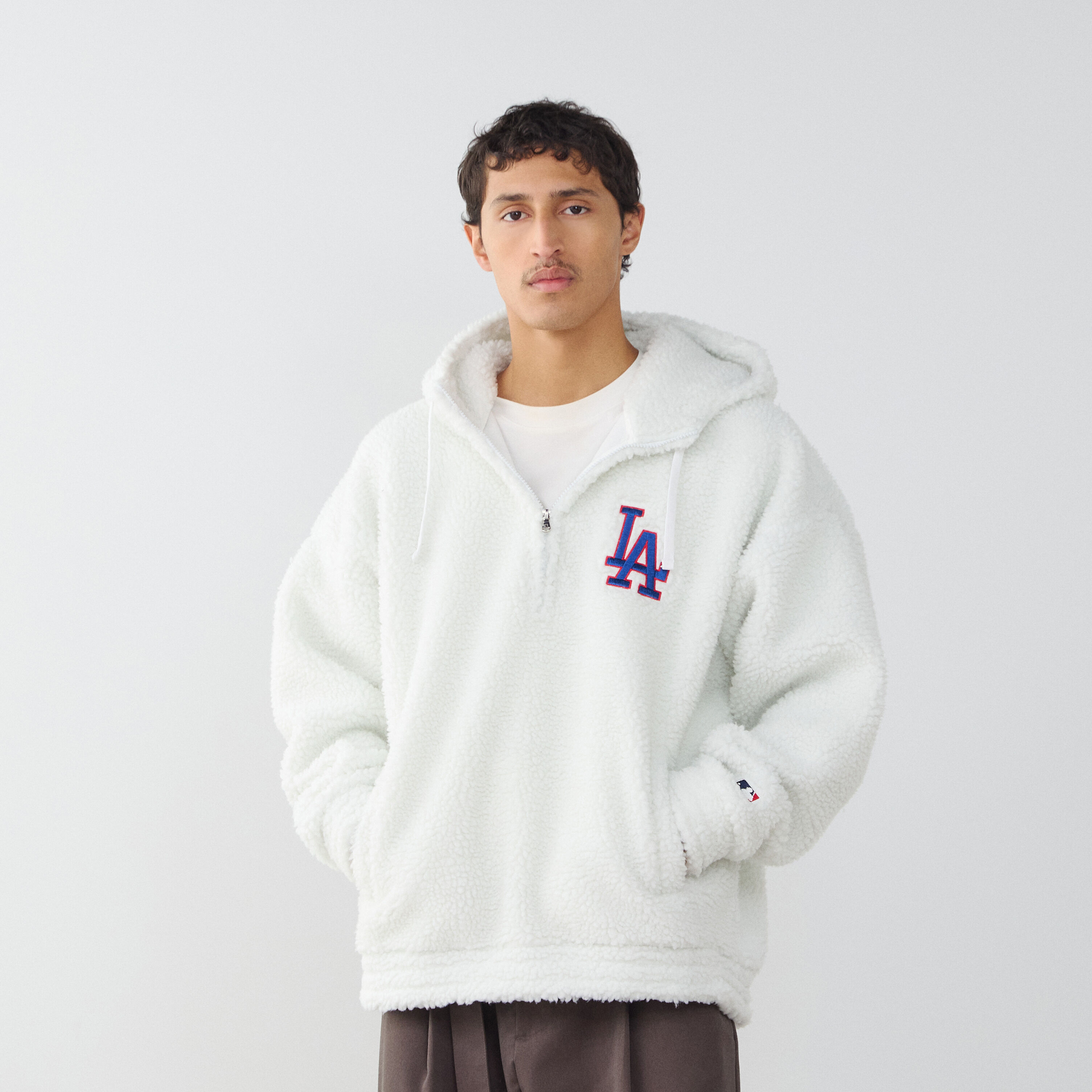 Champion white and blue hoodie shop
