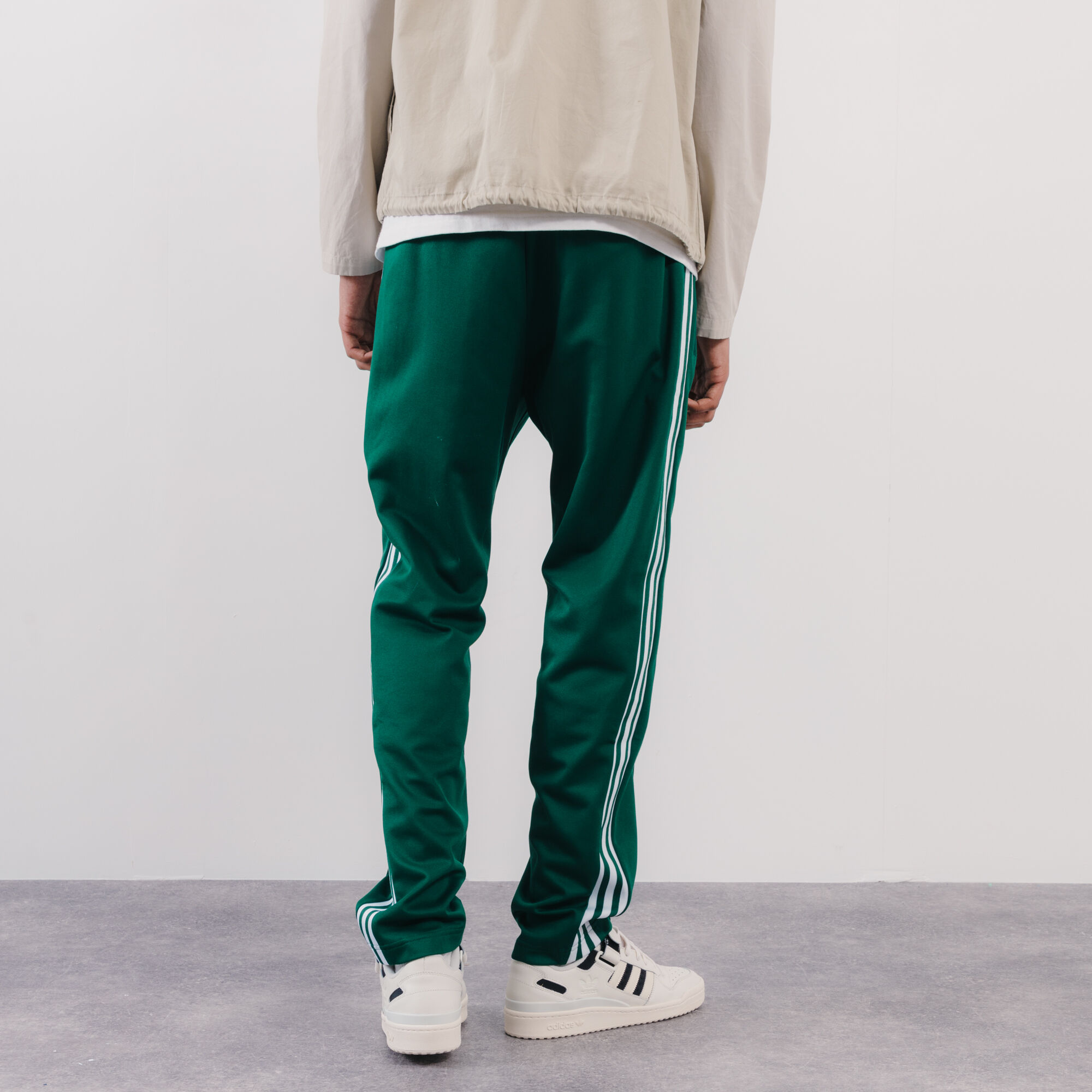 Adidas originals beckenbauer joggers in green store
