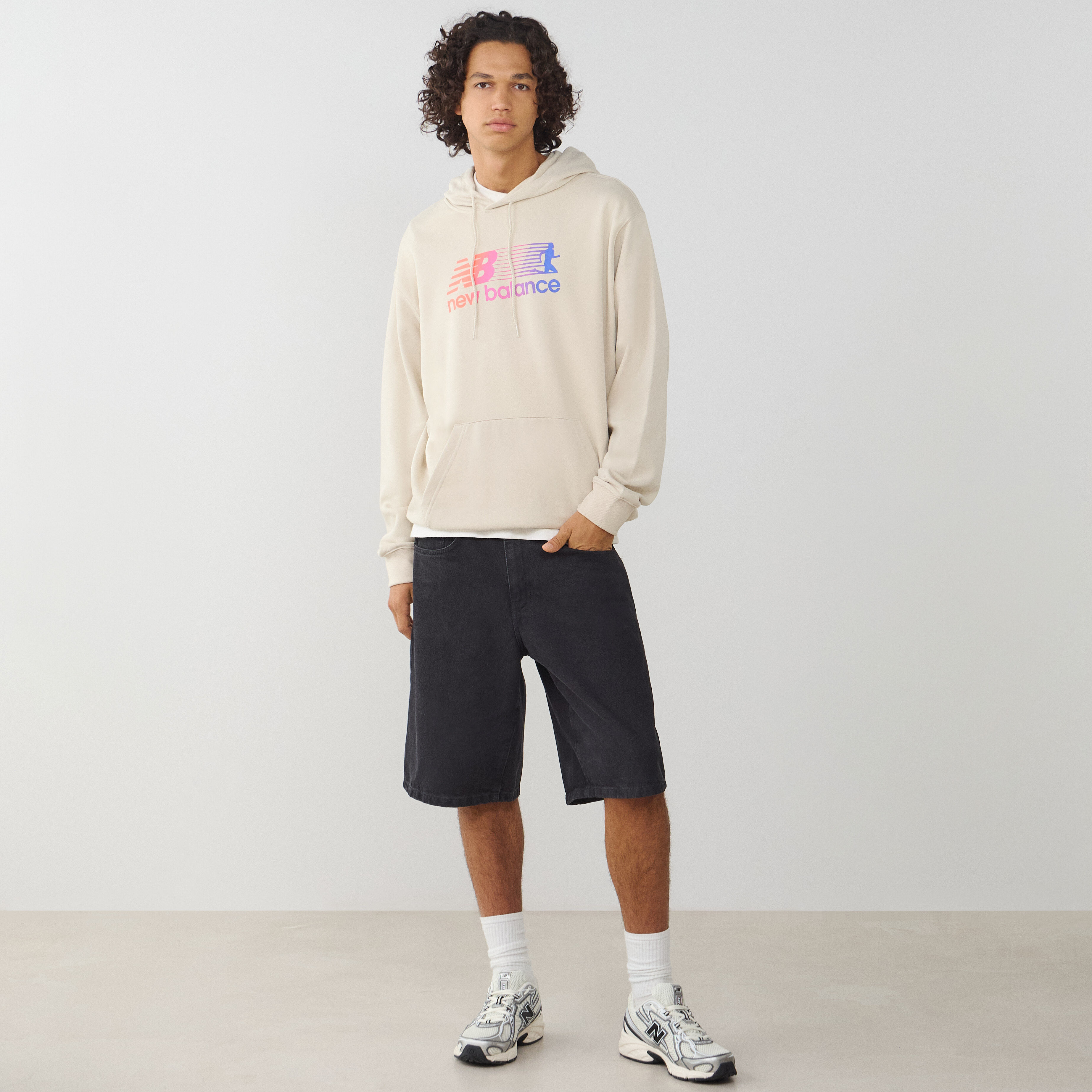 Hoodie Big Logo Run - vue 3