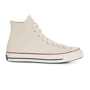 homme en converse homme en converse