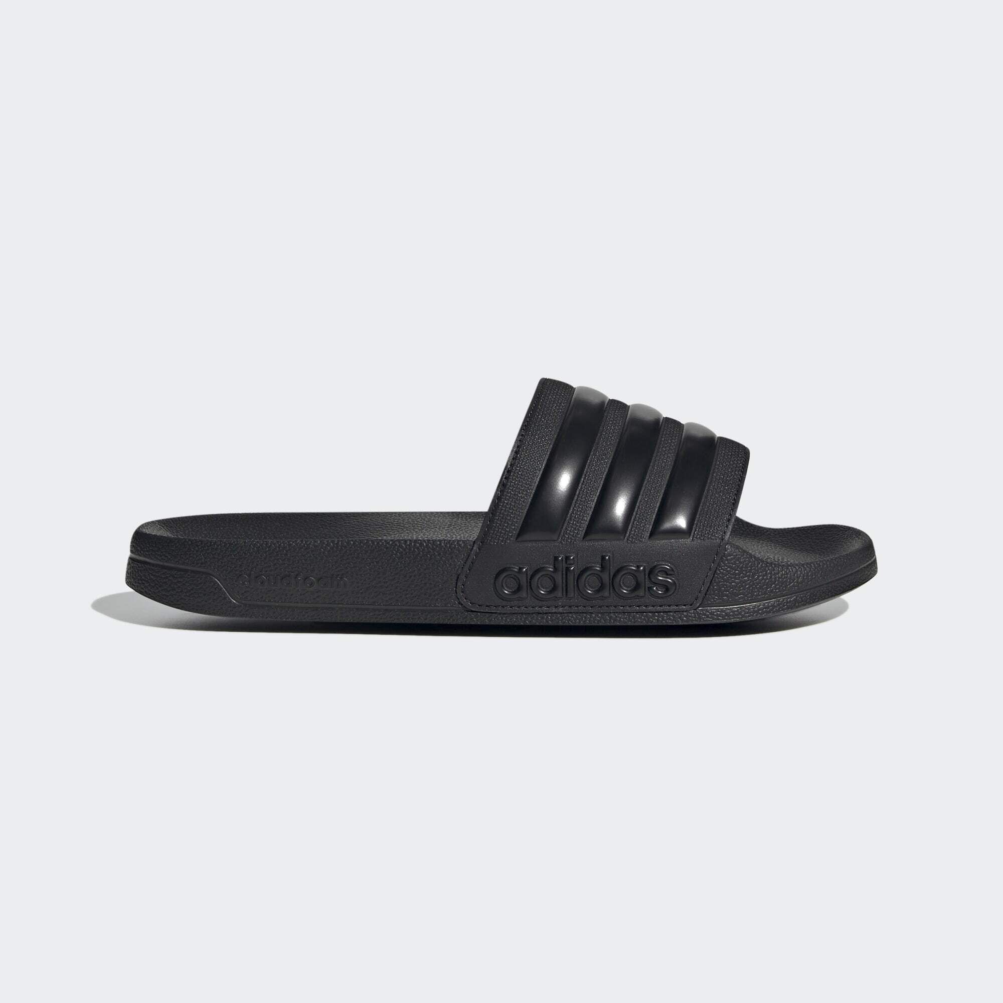 Claquette shop adidas courir
