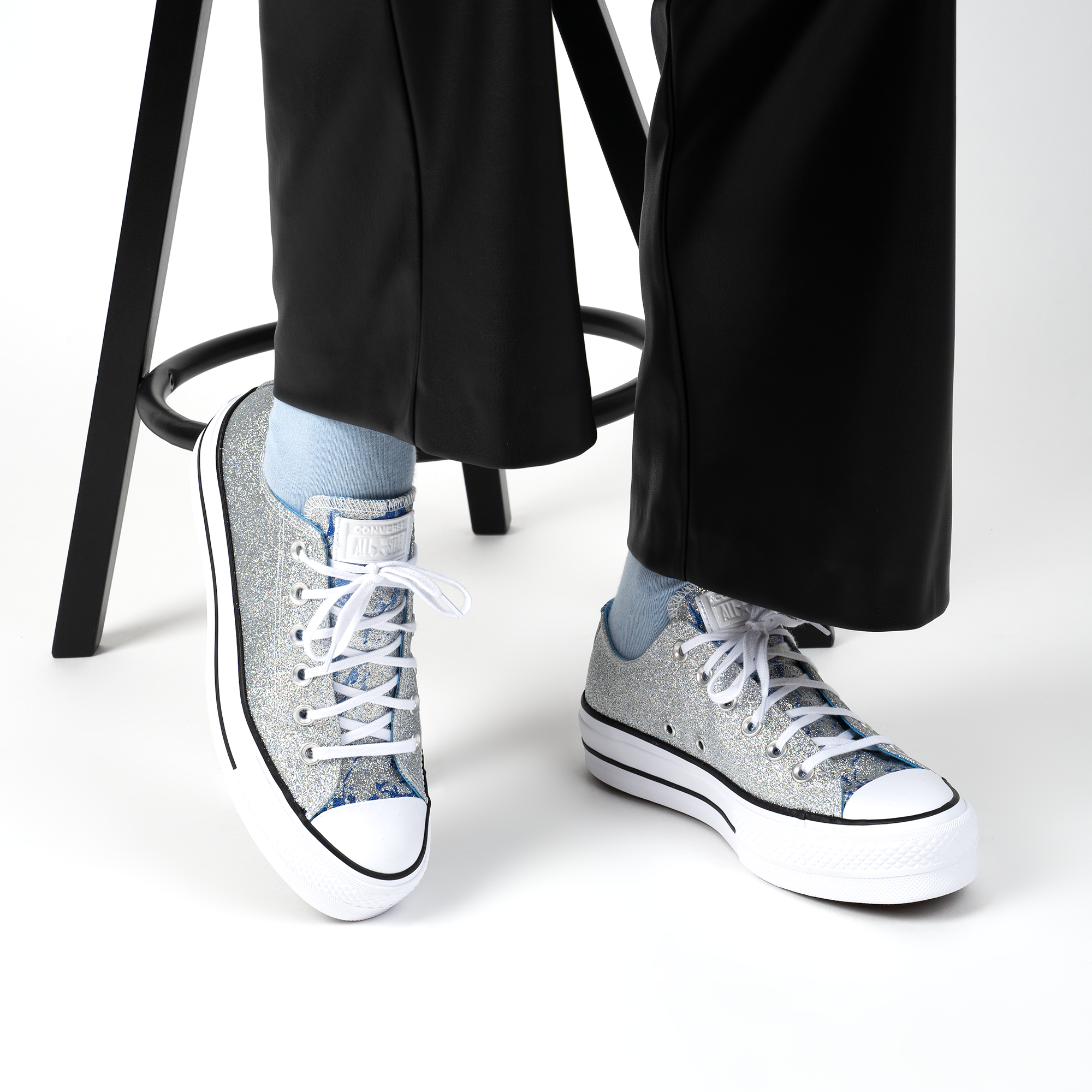 converse glitter ox