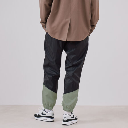 NIKE PANT JOGGER WINDRUNNER BLACK/GREEN MEN