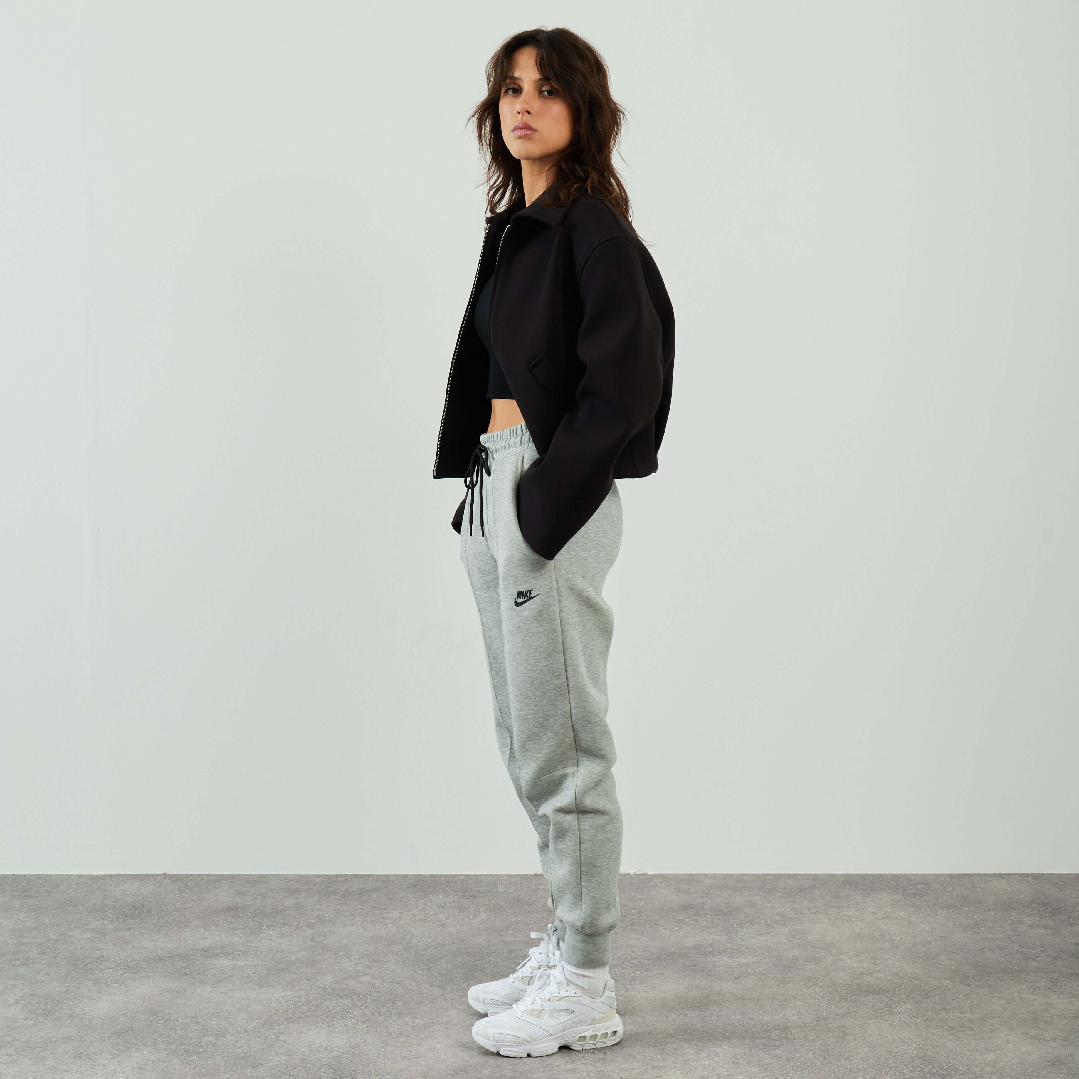 Nike tech joggers grey sales