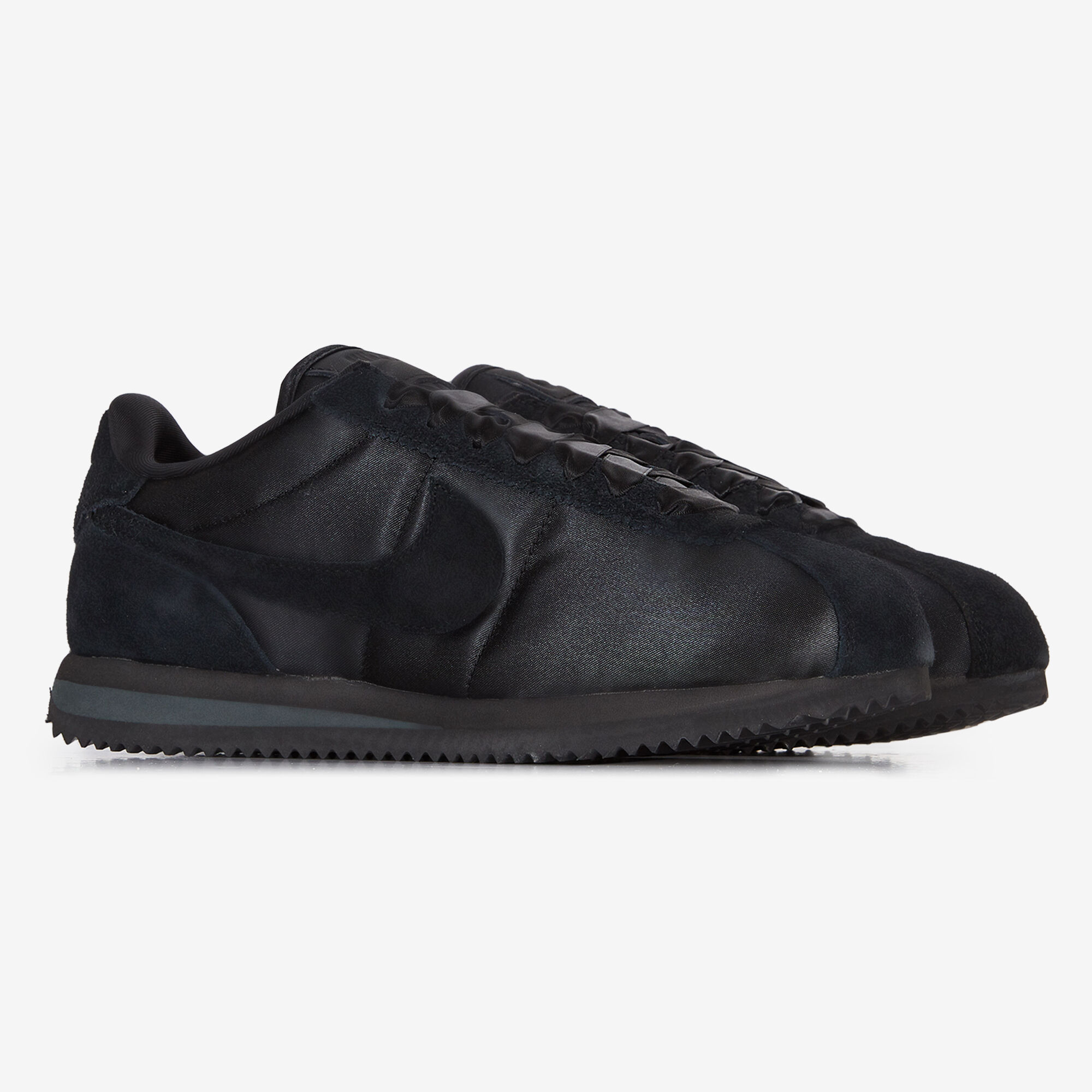 NIKE CORTEZ SATIN BLACK SNEAKERS WOMEN Courir