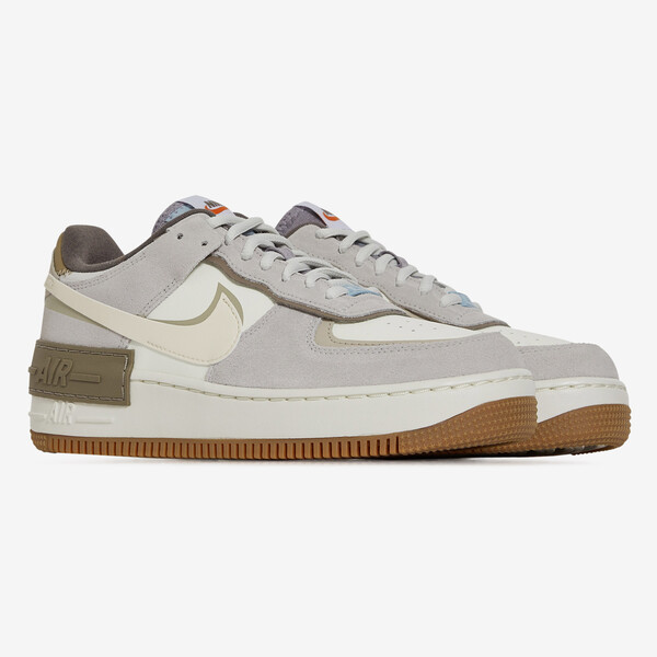 NIKE AIR FORCE 1 SHADOW BEIGE - SNEAKERS WOMEN | Courir.com