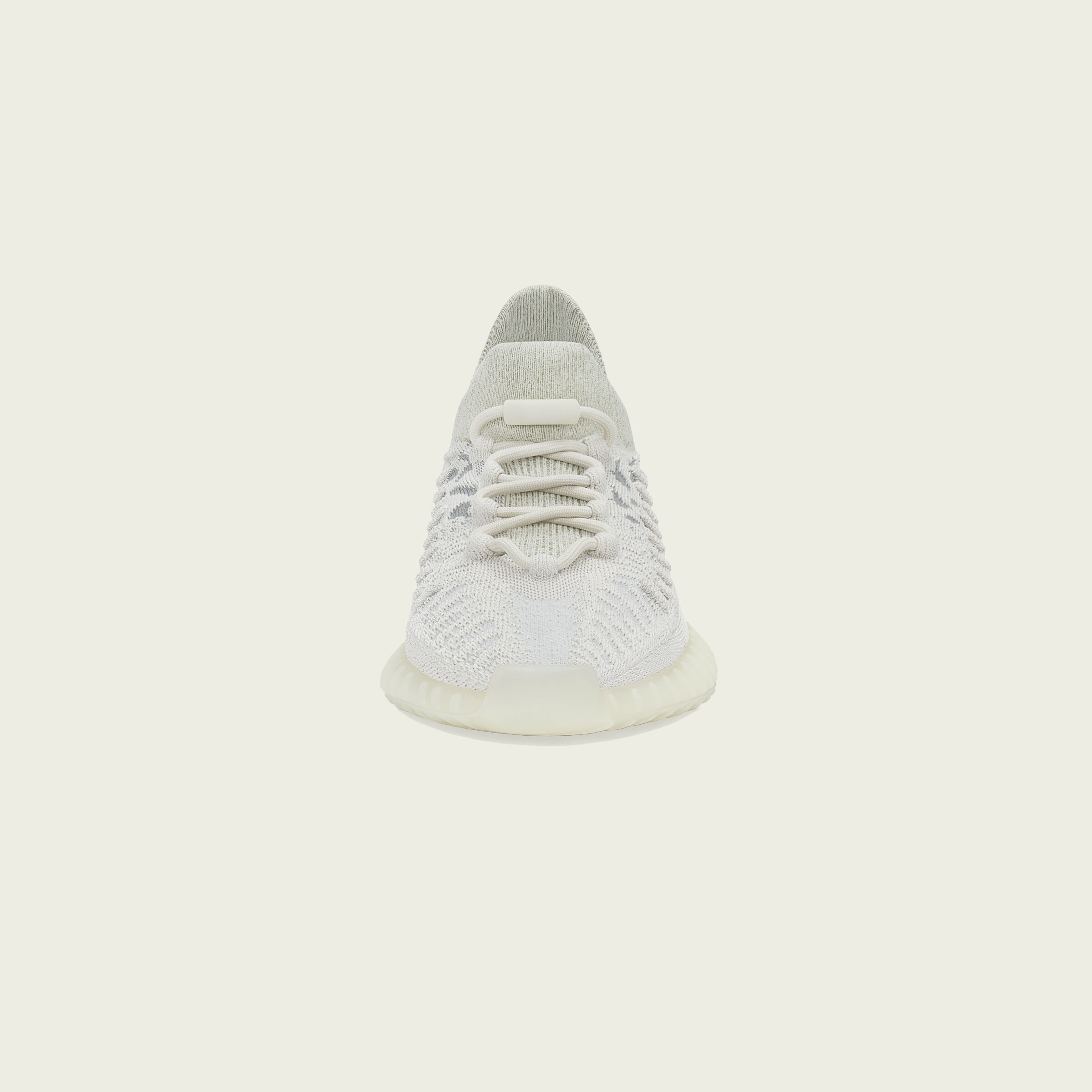 Courir yeezy on sale cloud white