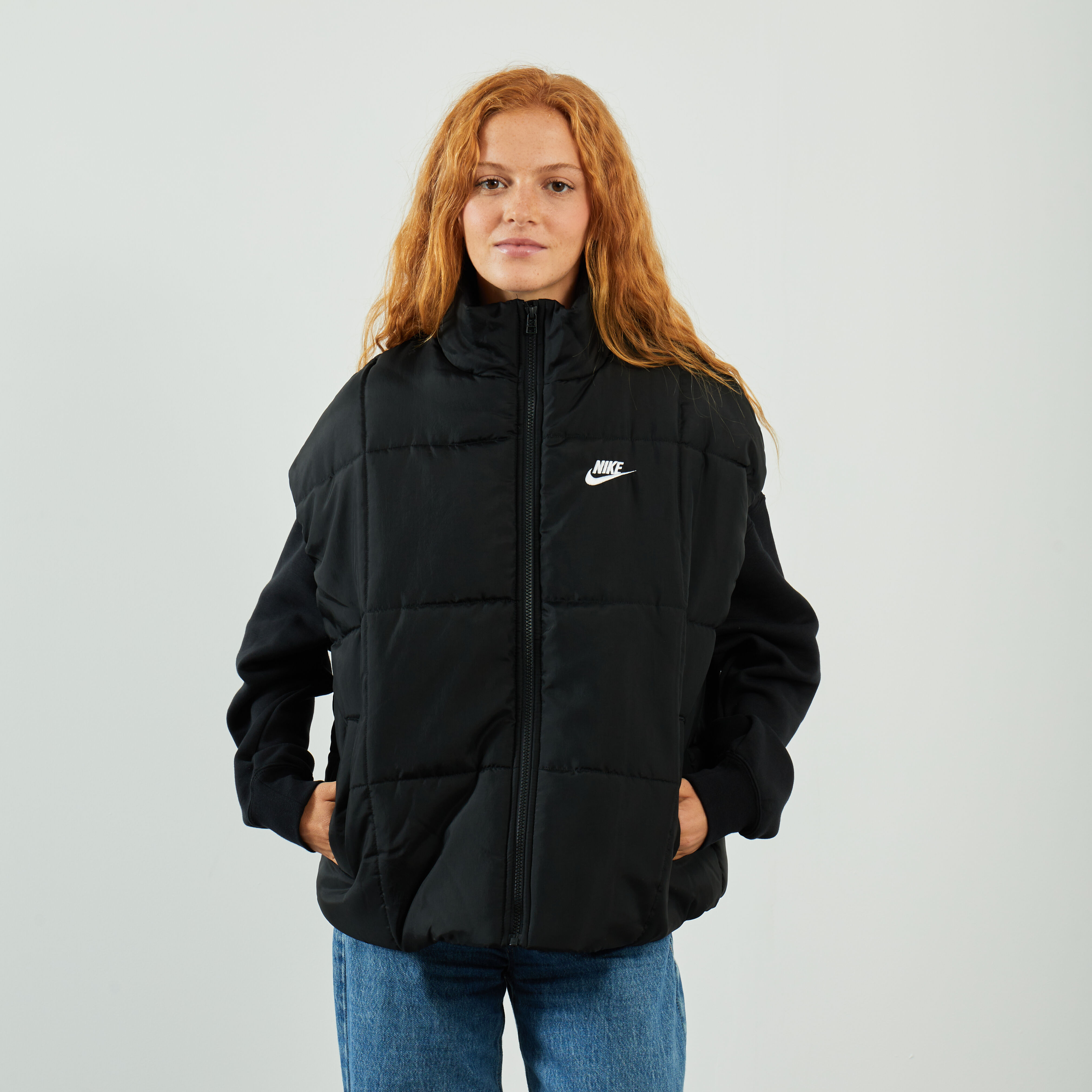 Nike black small store logo padded jacket