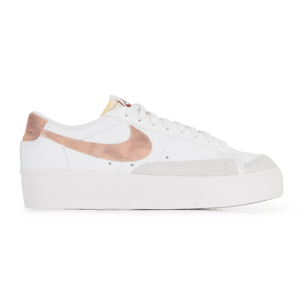 Nike blazer 2024 low femme beige