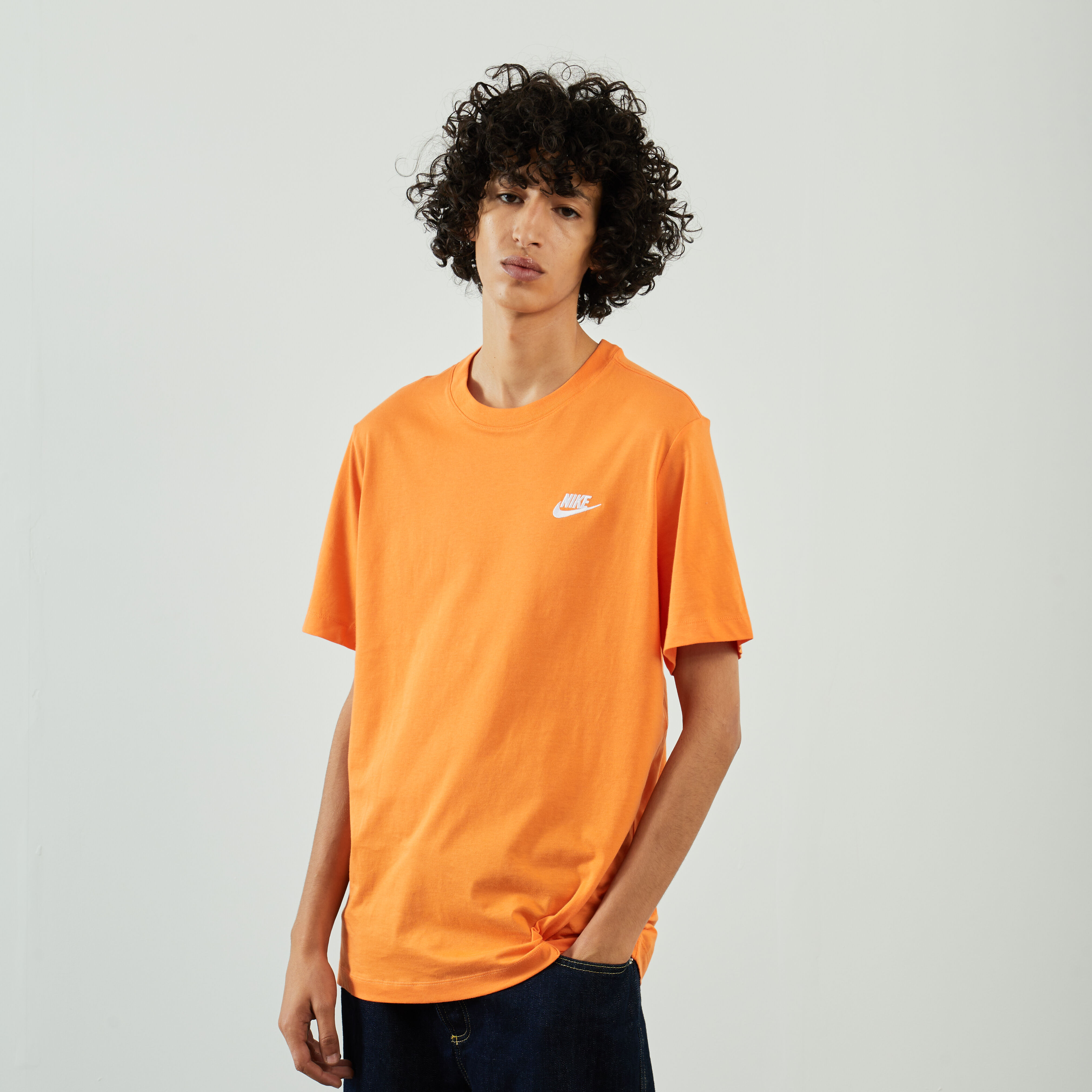 Tee shirt nike orange femme sale