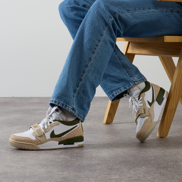 JORDAN AIR JORDAN LEGACY 312 LOW PSG BEIGE/WHITE SNEAKERS MEN