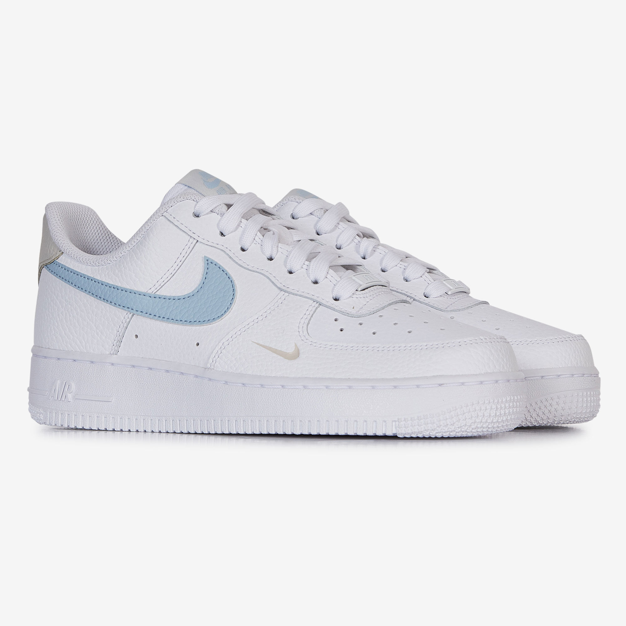 NIKE AIR FORCE 1 SNEAKERS FEMME BLANC BLEU LACETS Courir