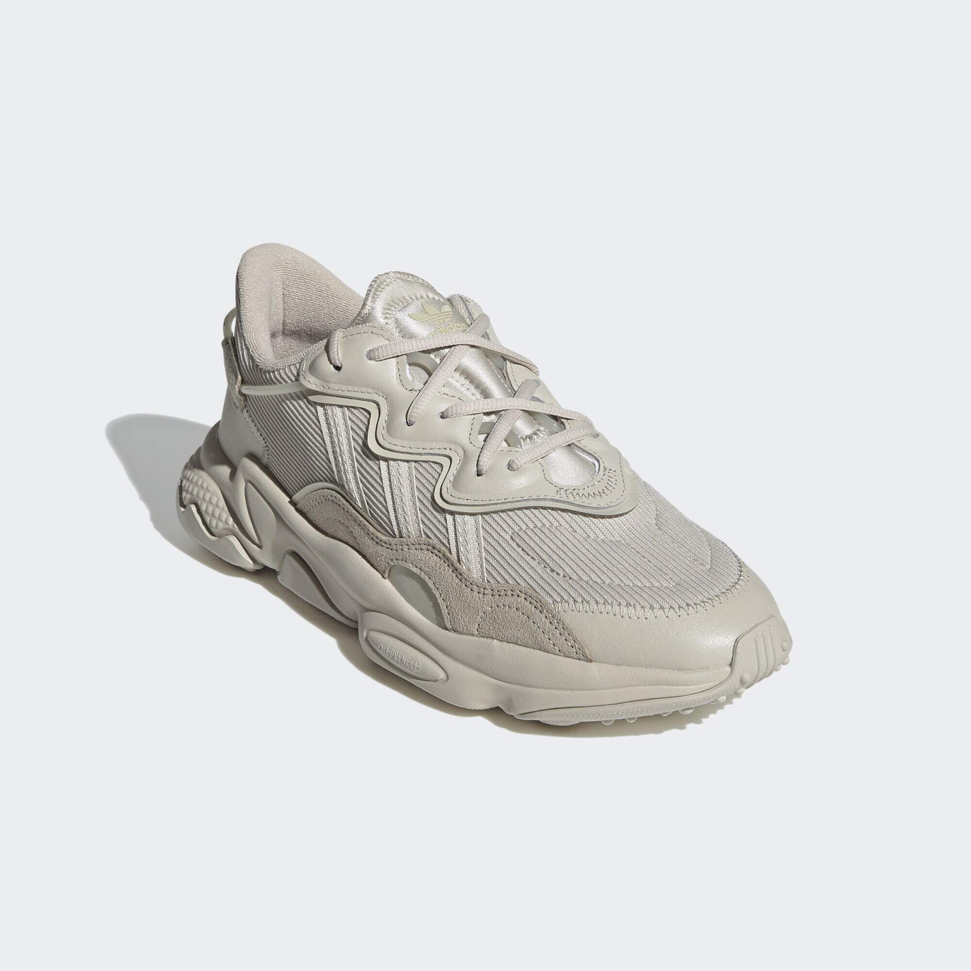 Adidas originals ozweego sneakers and clothing Courir