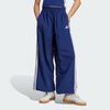 null : Dark Blue / White