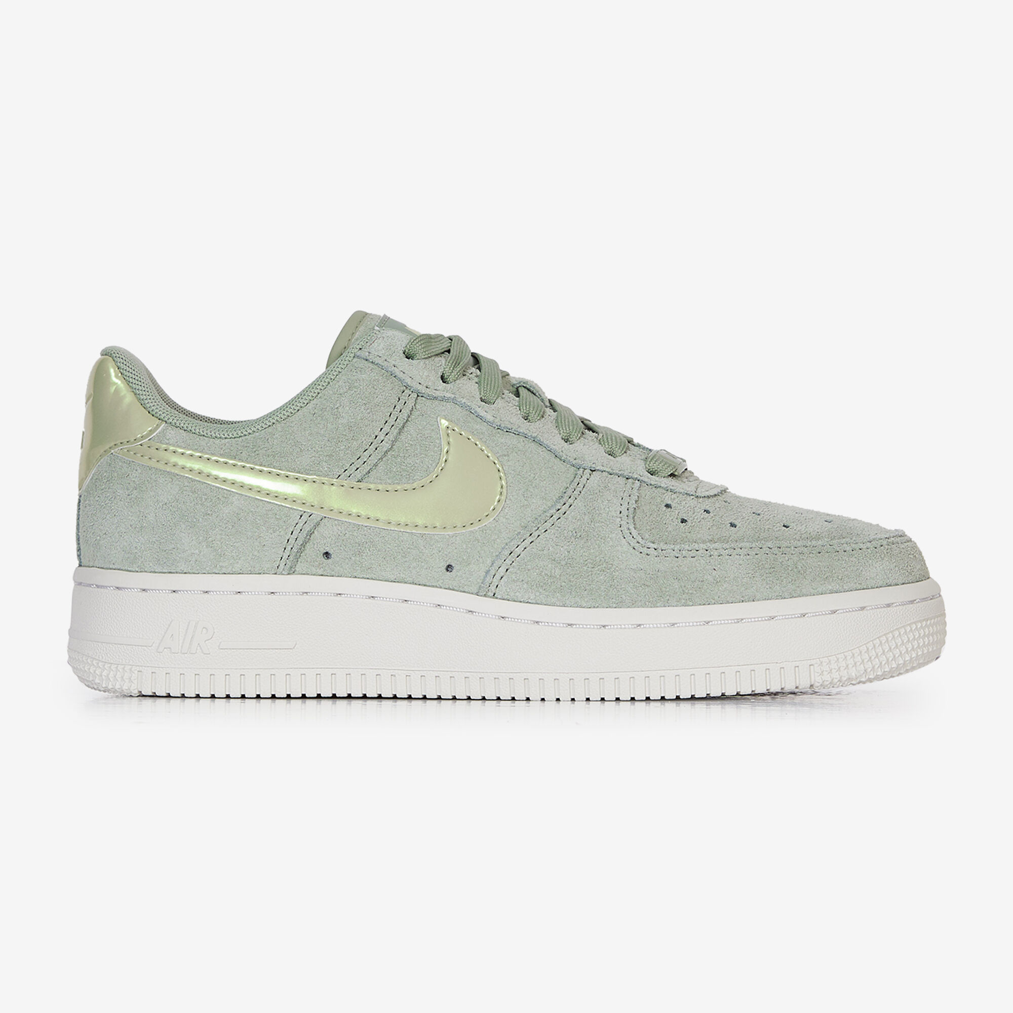 NIKE AIR FORCE 1 07 GREEN SNEAKERS WOMEN Courir