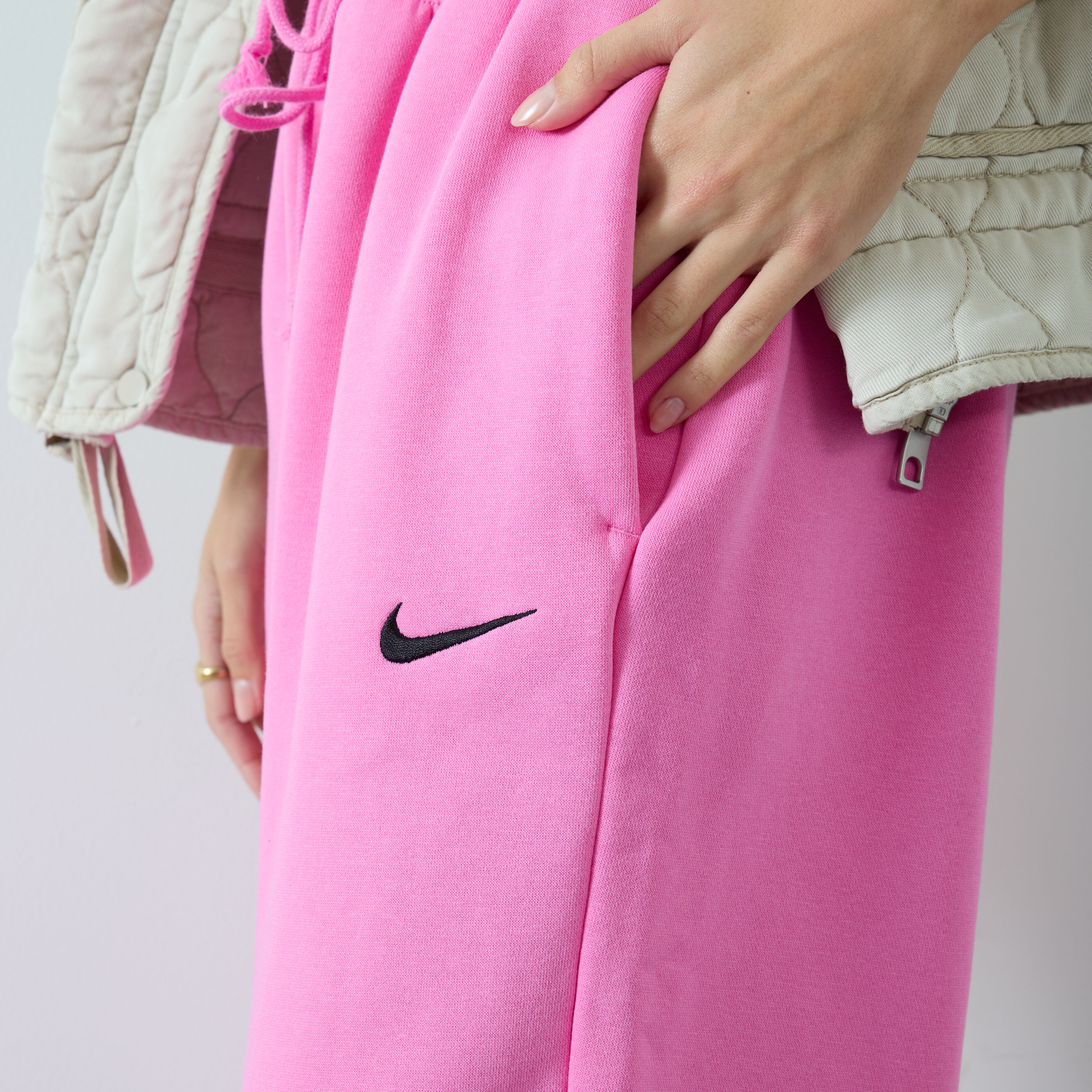 Jogging nike rose best sale